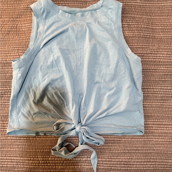 lululemon athletica Tops - !!!!SOLD!!!! Lululemon Athletica Blue Sleeveless Crop Tank